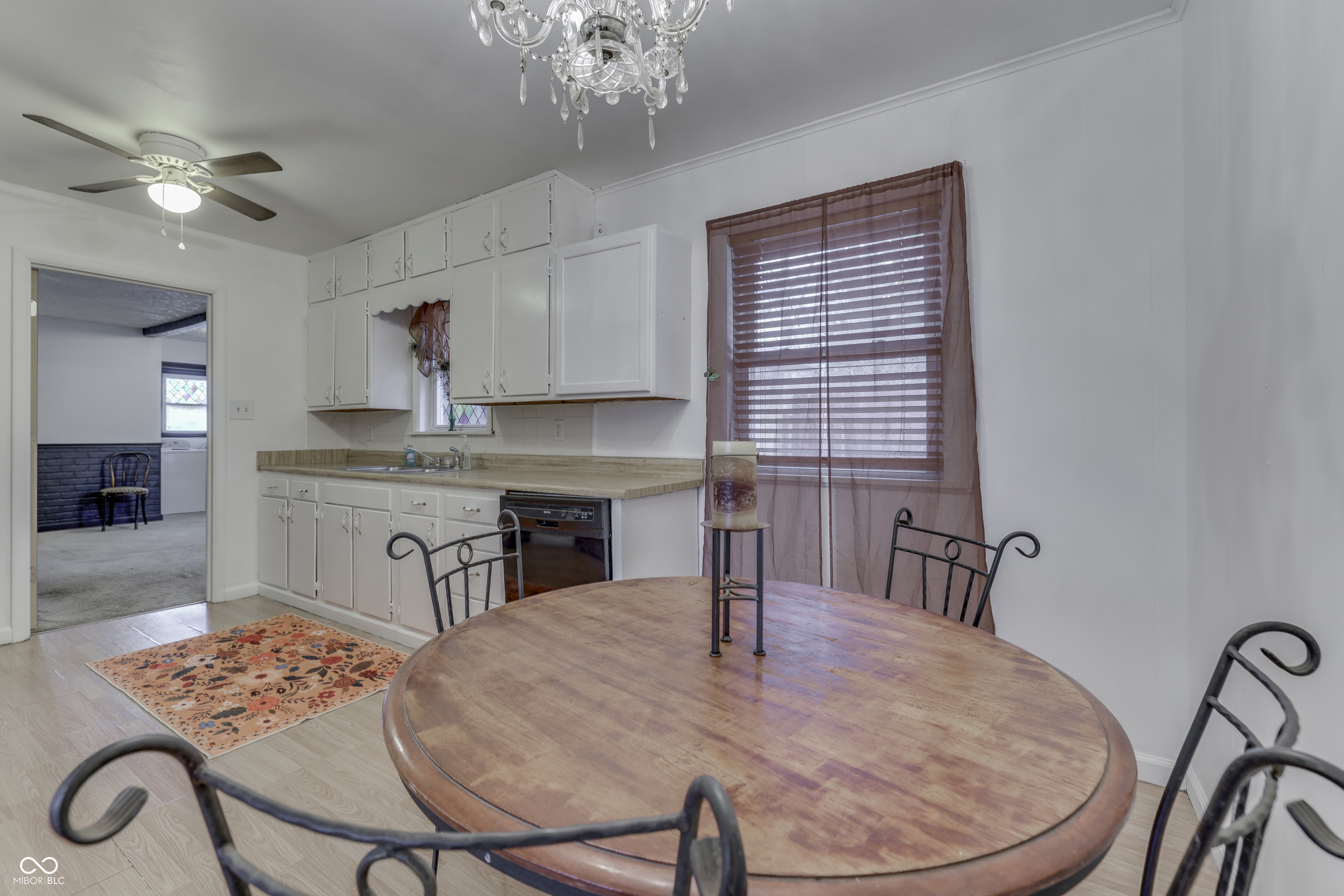 255 East Roberts Road Indianapolis, IN 46227 - Photo 14 of 52 Gallery Image 14