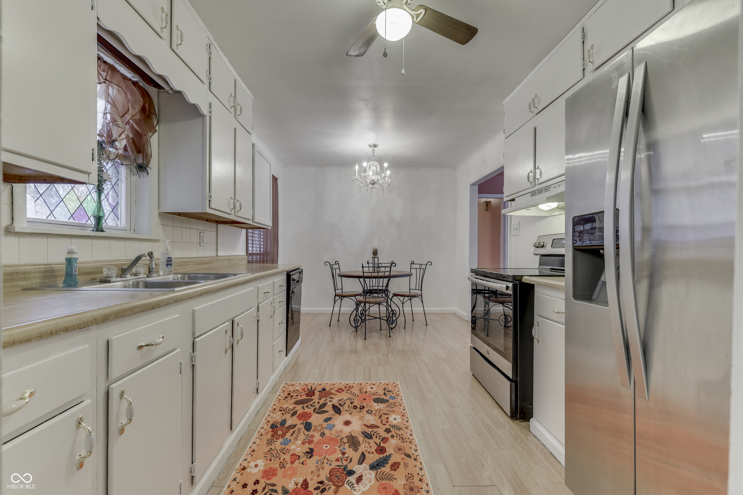 255 East Roberts Road Indianapolis, IN 46227 - Photo 20 of 52 Gallery Image 20