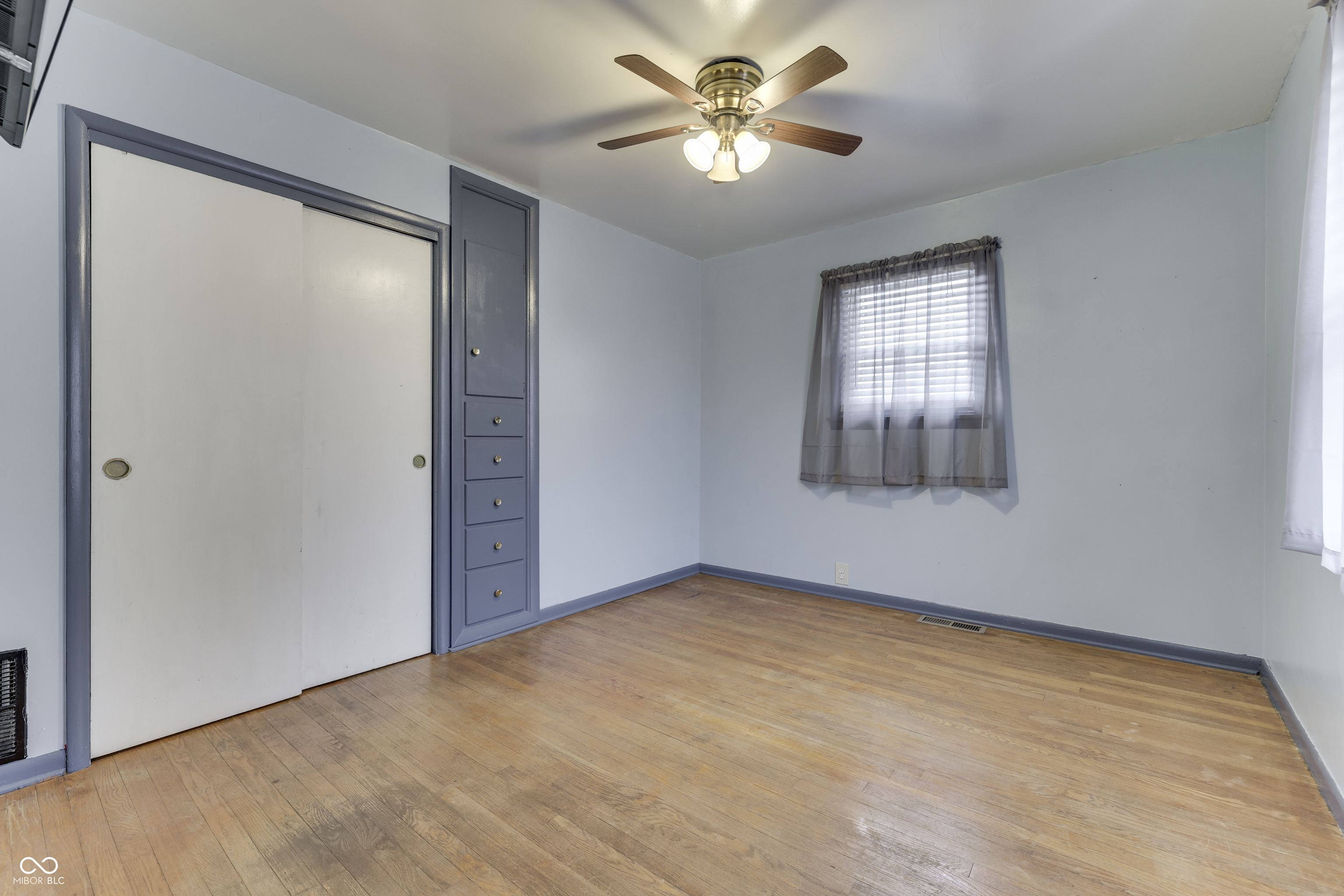 255 East Roberts Road Indianapolis, IN 46227 - Photo 27 of 52 Gallery Image 27
