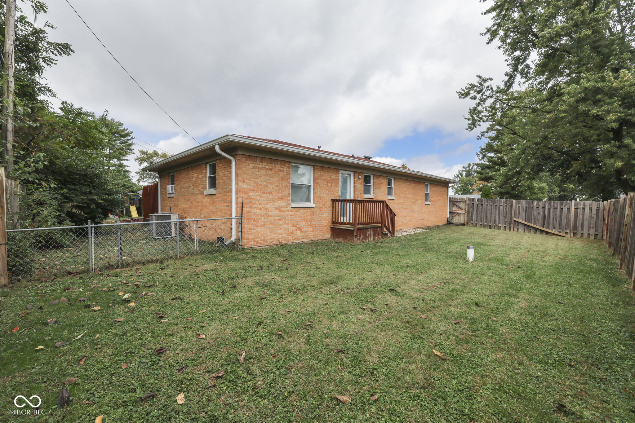 255 East Roberts Road Indianapolis, IN 46227 - Photo 50 of 52 Gallery Image 50