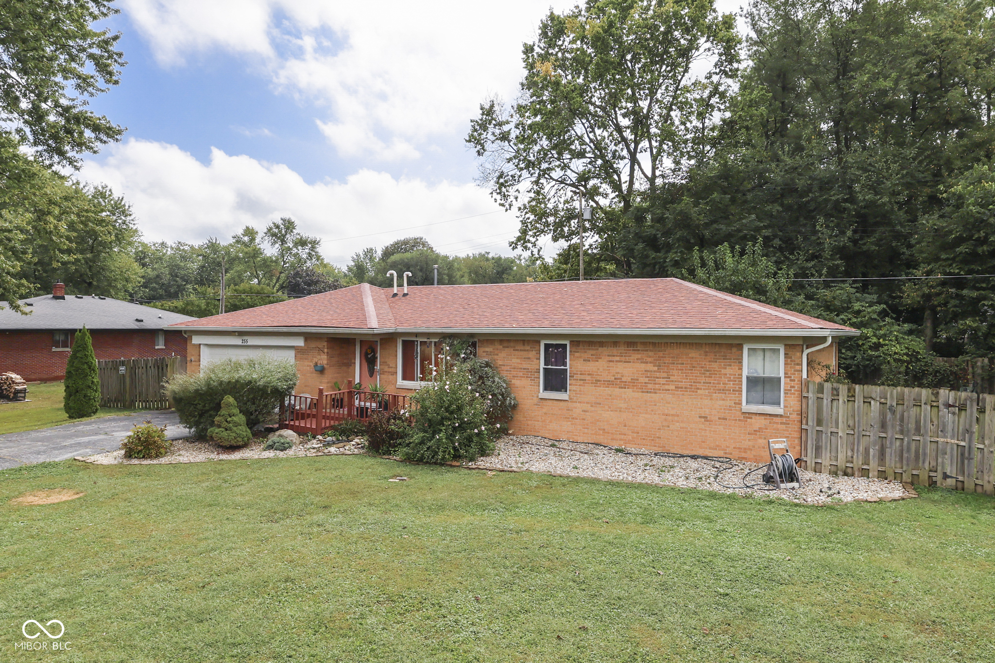 255 East Roberts Road Indianapolis, IN 46227 - Photo 5 of 52 Gallery Image 5