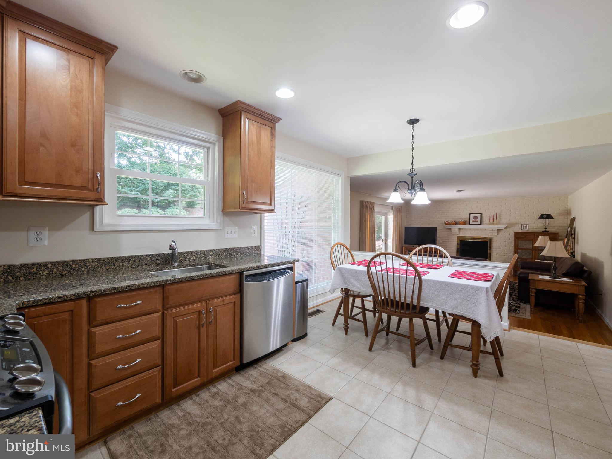 8104 Langbrook Road Springfield, VA 22152 - Photo 12 of 35 Kitchen