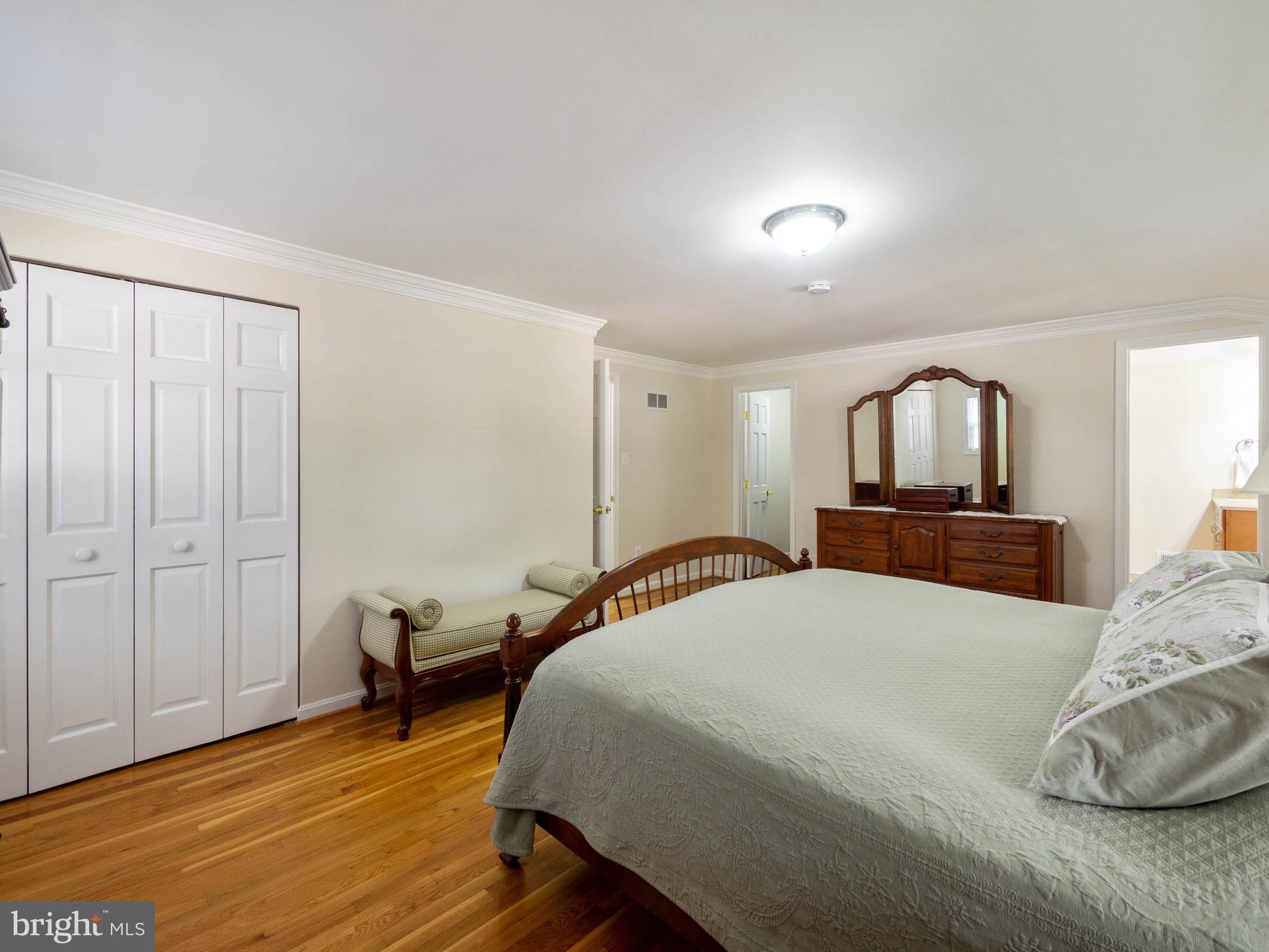 8104 Langbrook Road Springfield, VA 22152 - Photo 20 of 35 Bedroom