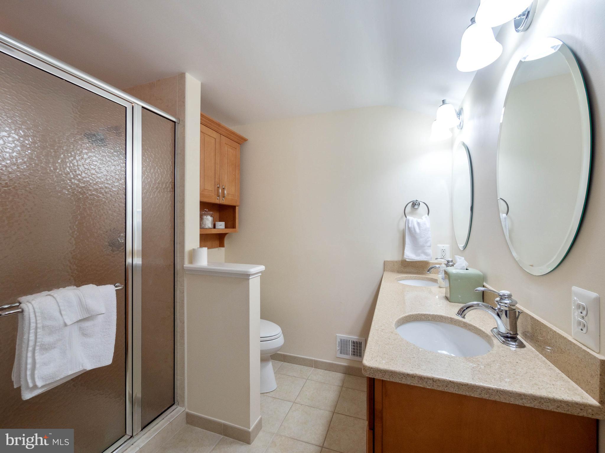 8104 Langbrook Road Springfield, VA 22152 - Photo 21 of 35 Bathroom