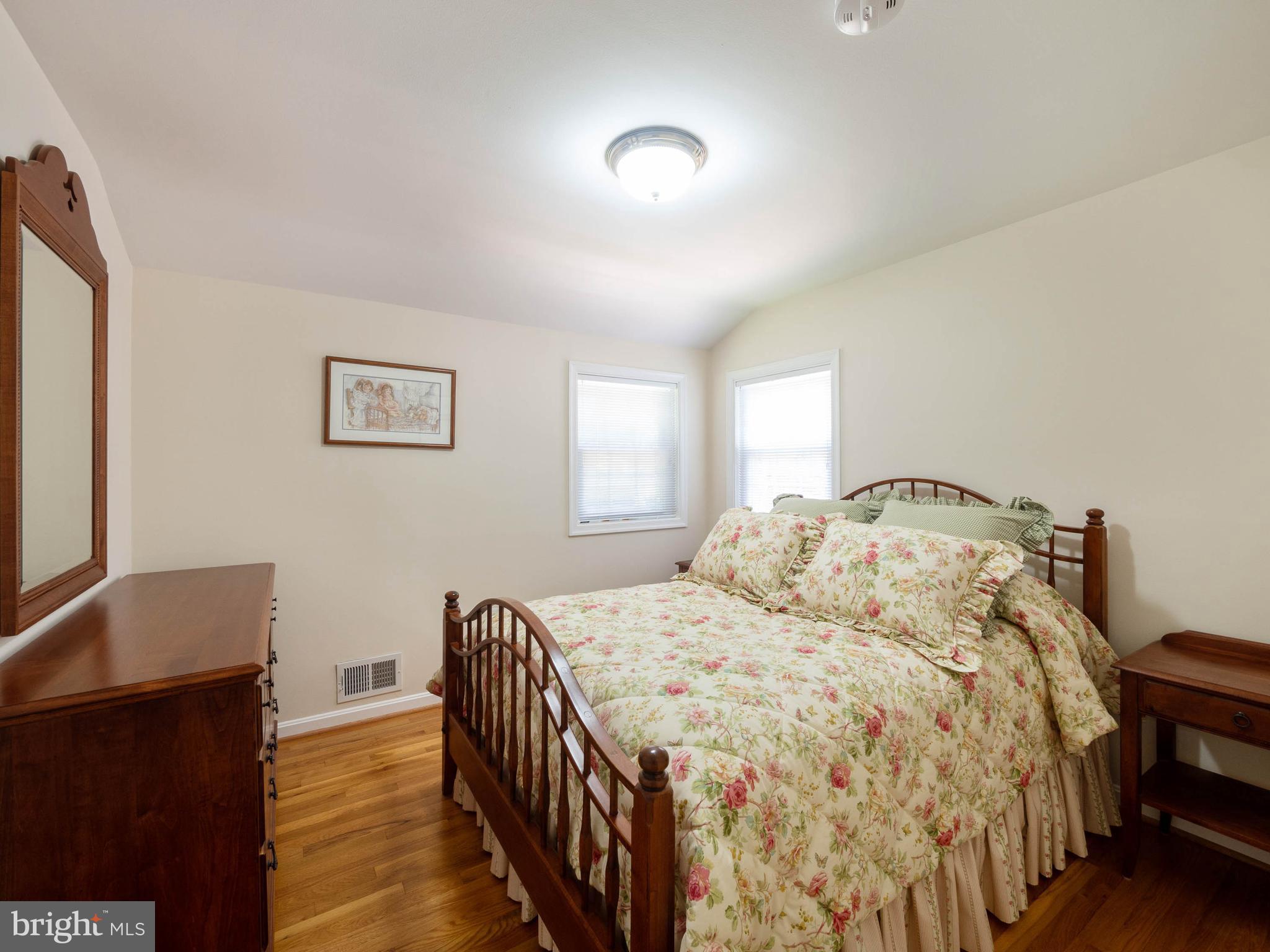 8104 Langbrook Road Springfield, VA 22152 - Photo 25 of 35 Bedroom