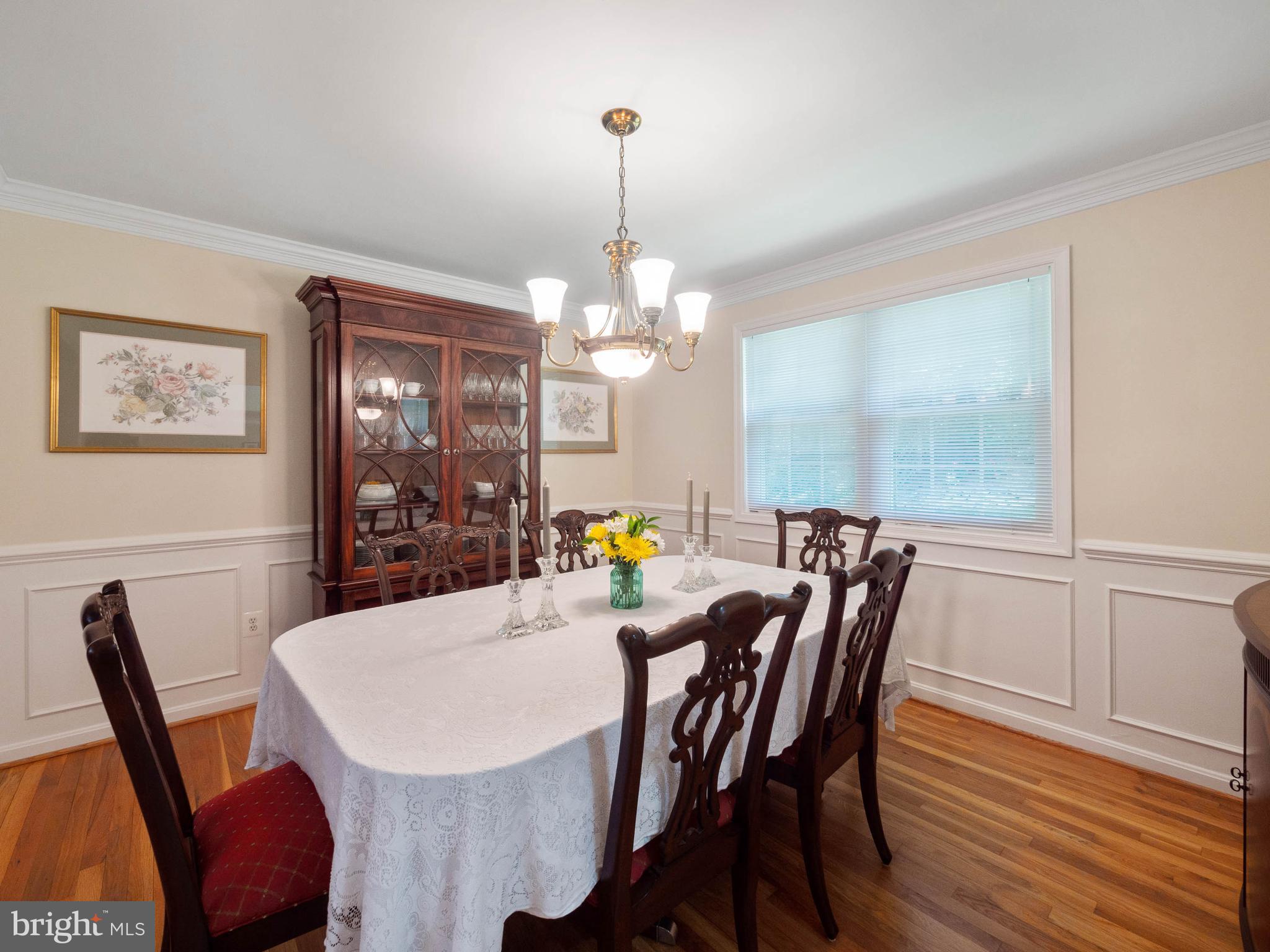 8104 Langbrook Road Springfield, VA 22152 - Photo 10 of 35 Dining room