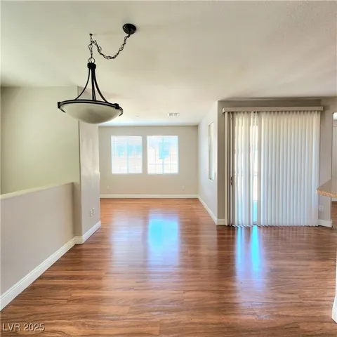 $280,000 | 10221 Delray Beach Avenue, Unit 201, Las Vegas, NV 89129