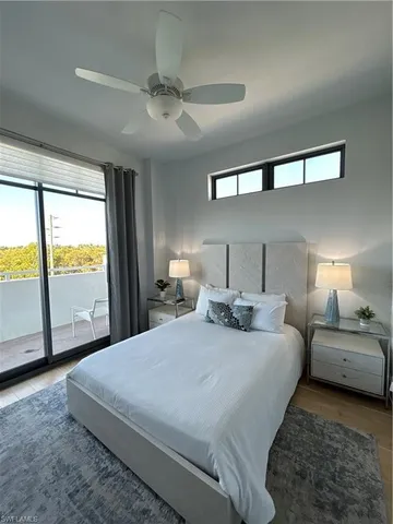 $1,125,000 | 101 8th Street South, Unit 302, Naples, FL 34102