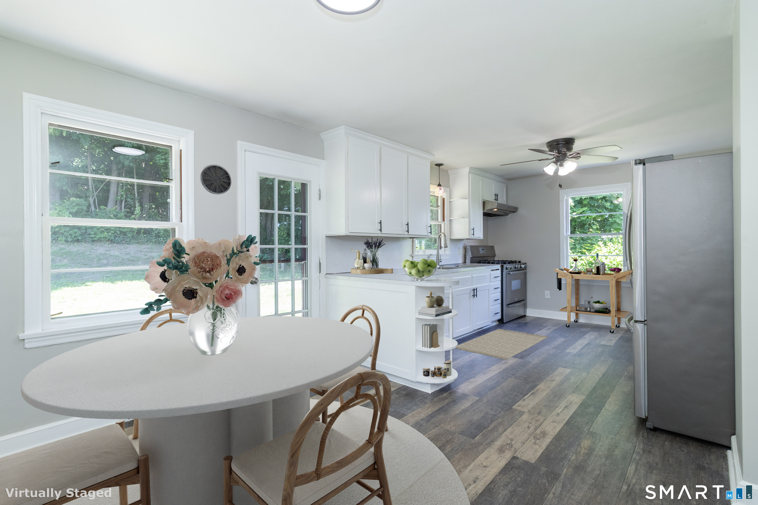 69 Spring Garden Avenue Waterbury, CT 06708 - Photo 2 of 33