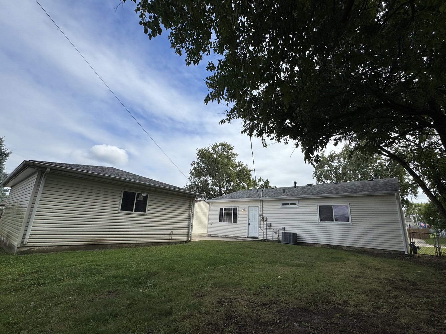 422 Haller Avenue Romeoville, IL 60446 - Photo 10 of 39 Gallery Image 10