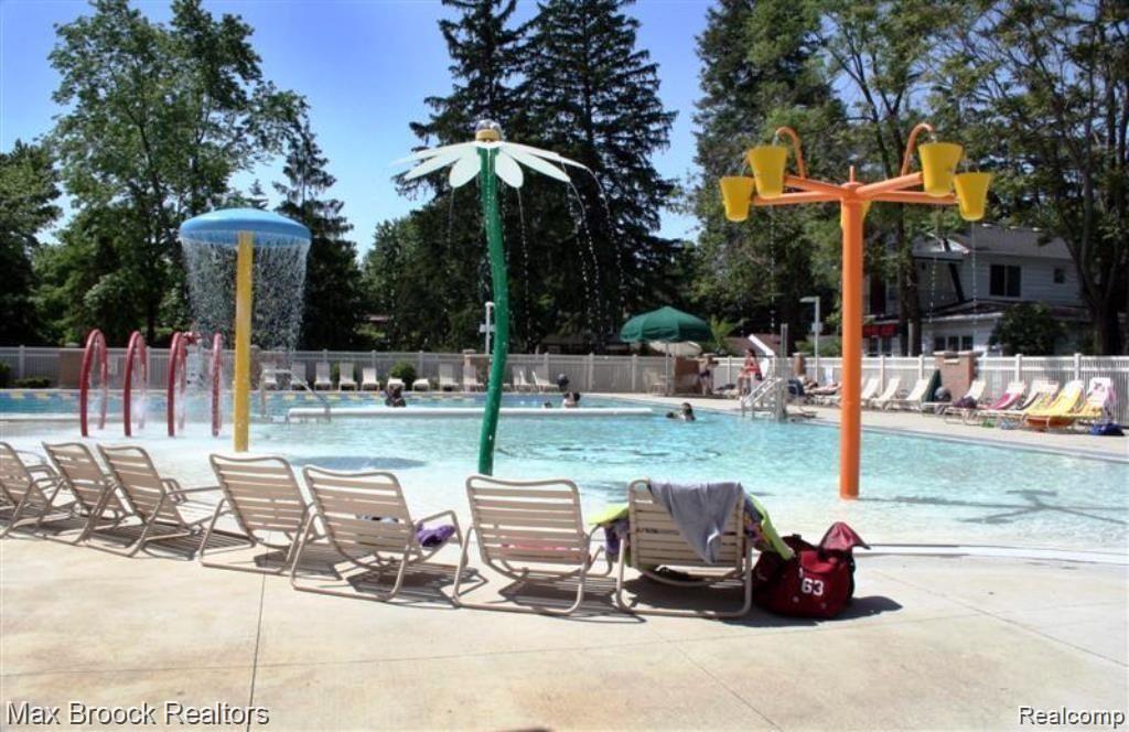 17 Hanover Road Pleasant Ridge, MI 48069 - Photo 29 of 32 Pleasant Ridge Community Pool Childrens' Area