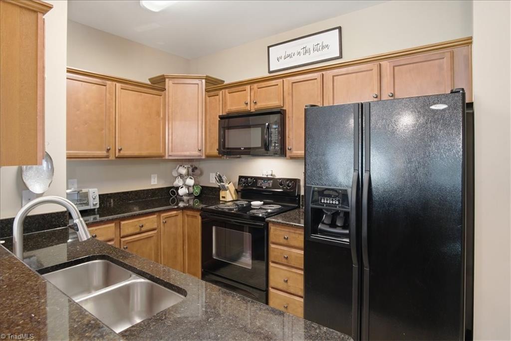 5425 Forester Drive, Unit 2B High Point, NC 27265 - Photo 10 of 32