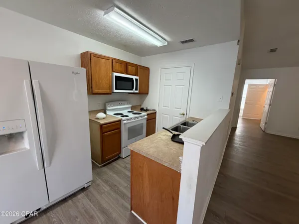 $2,200 | 9117 Laird Street, Unit 9123, Panama City, FL 32408