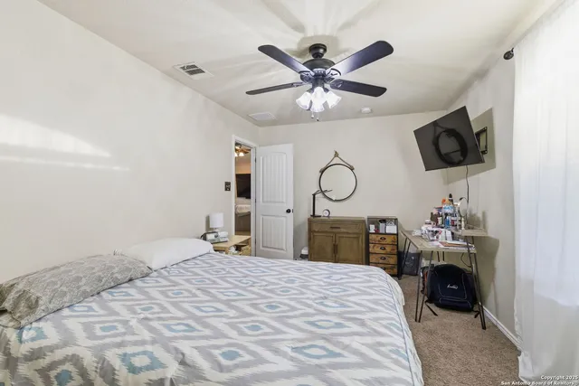 $2,460 | 3735 Forsythia, San Antonio, TX 78261