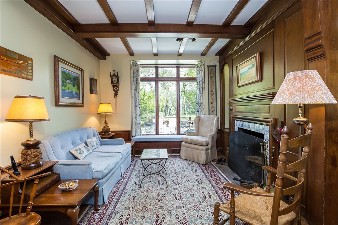 55 Ferry Road Bristol, RI 02809 - Photo 14 of 40