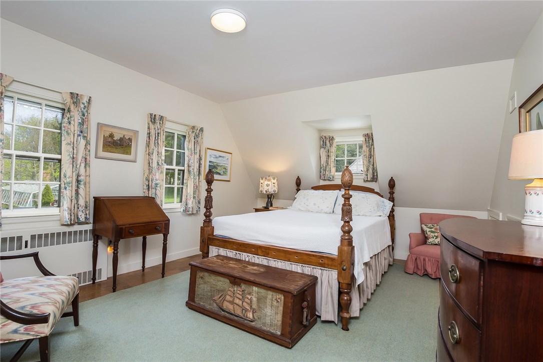 55 Ferry Road Bristol, RI 02809 - Photo 19 of 40