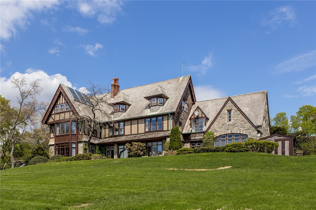 55 Ferry Road Bristol, RI 02809 - Photo 34 of 40