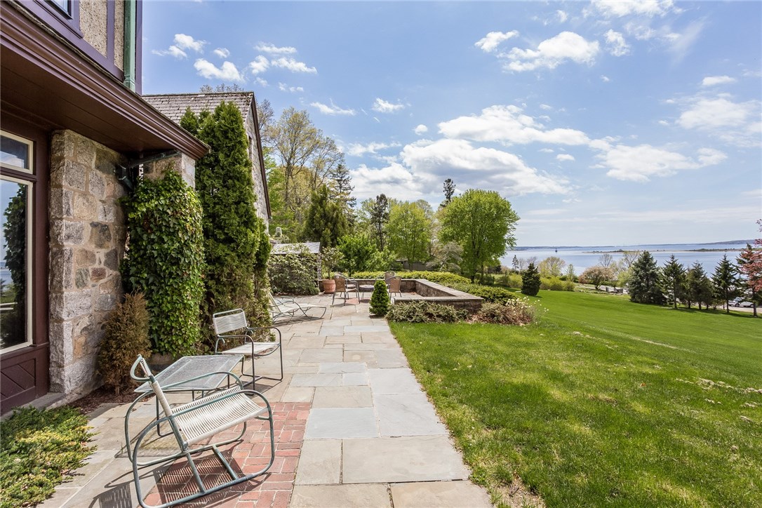 55 Ferry Road Bristol, RI 02809 - Photo 36 of 40