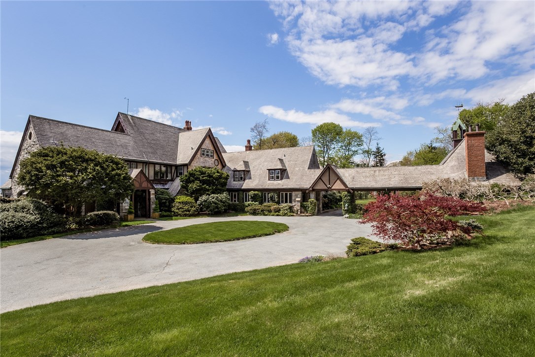 55 Ferry Road Bristol, RI 02809 - Photo 5 of 40