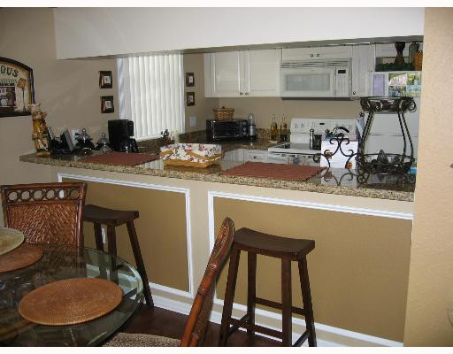 6484 West Sample Road, Unit B 16 Coral Springs, FL 33067 - Photo 3 of 9 Kitchen