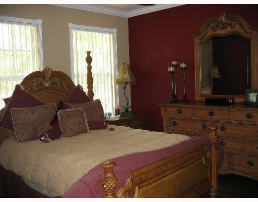 6484 West Sample Road, Unit B 16 Coral Springs, FL 33067 - Photo 4 of 9 Master Bedroom