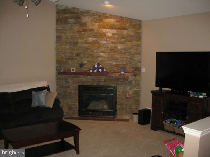 1204 Crest Road Leesport, PA 19533 - Photo 5 of 22 Gallery Image 5