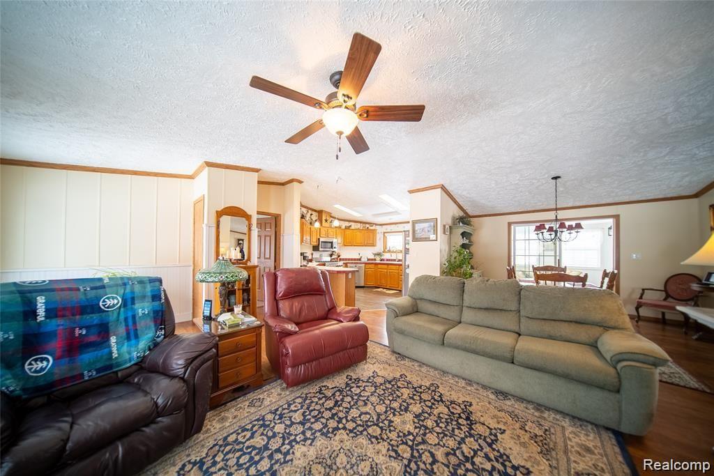5457 Kilgore Road Avoca, MI 48006 - Photo 7 of 45