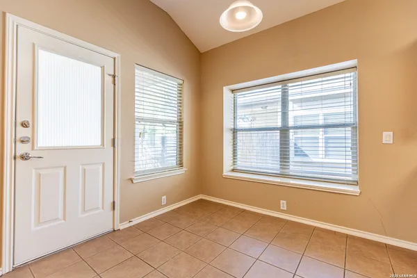 $1,795 | 648 Rooster, Schertz, TX 78154