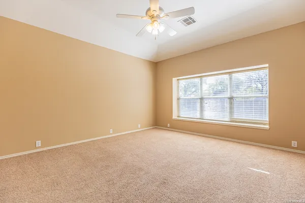 $1,795 | 648 Rooster, Schertz, TX 78154