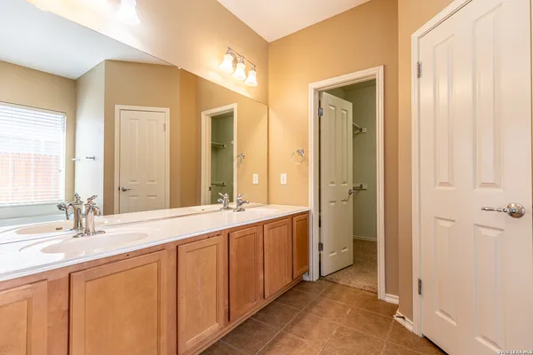 $1,795 | 648 Rooster, Schertz, TX 78154