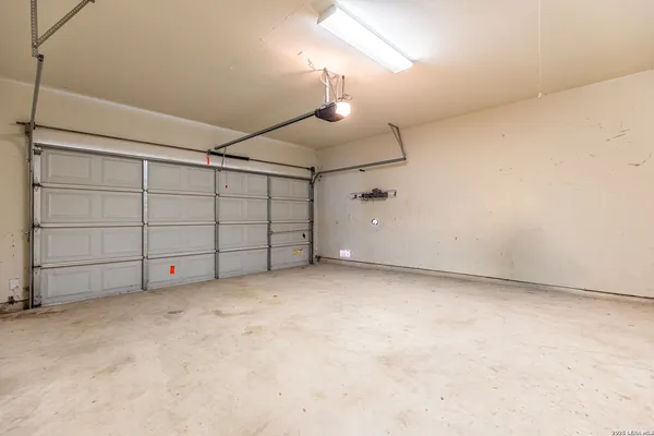 $1,795 | 648 Rooster, Schertz, TX 78154