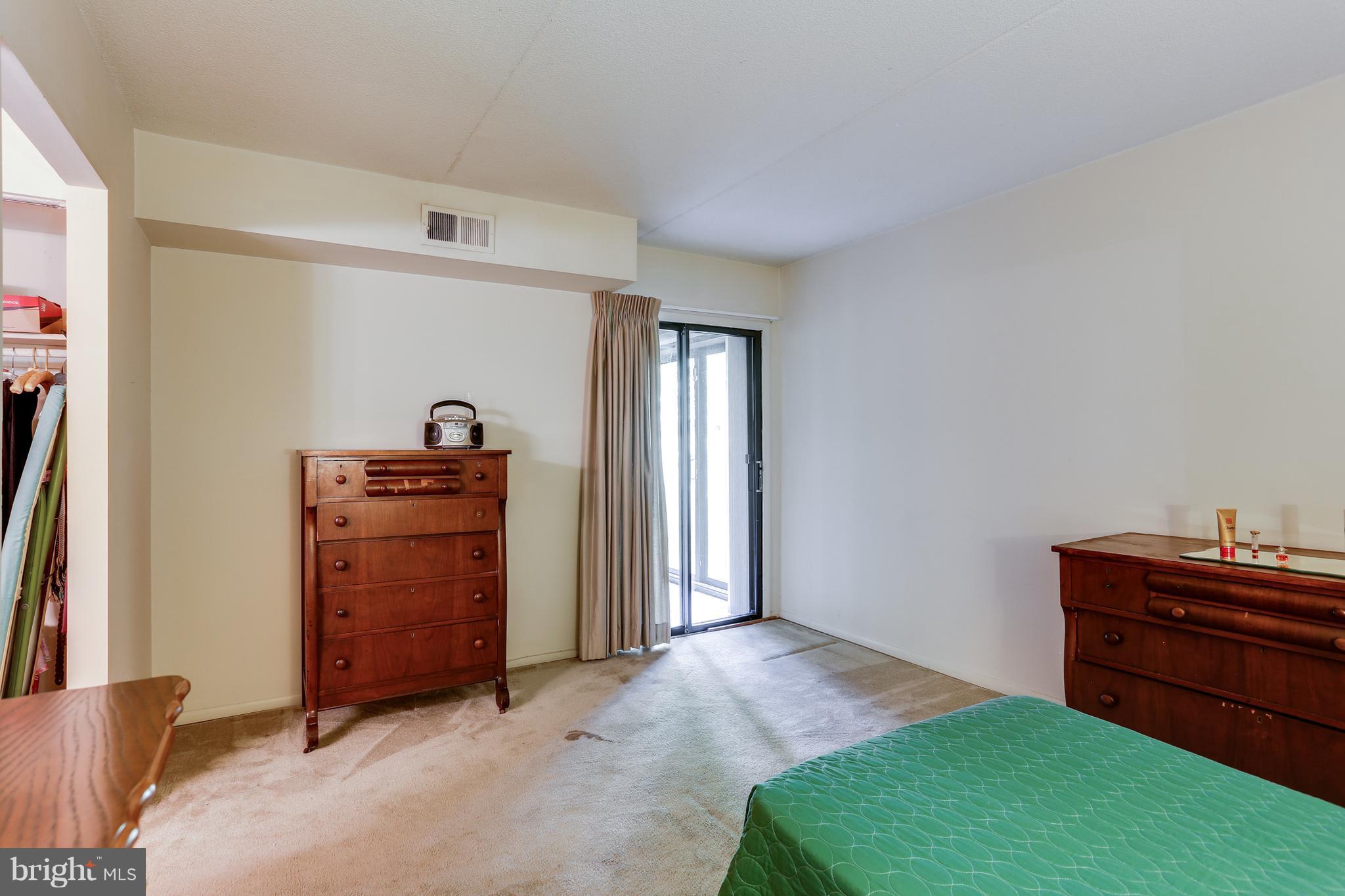 5237 West Running Brook Road, Unit 102 Columbia, MD 21044 - Photo 20 of 30 Bedroom (Master)