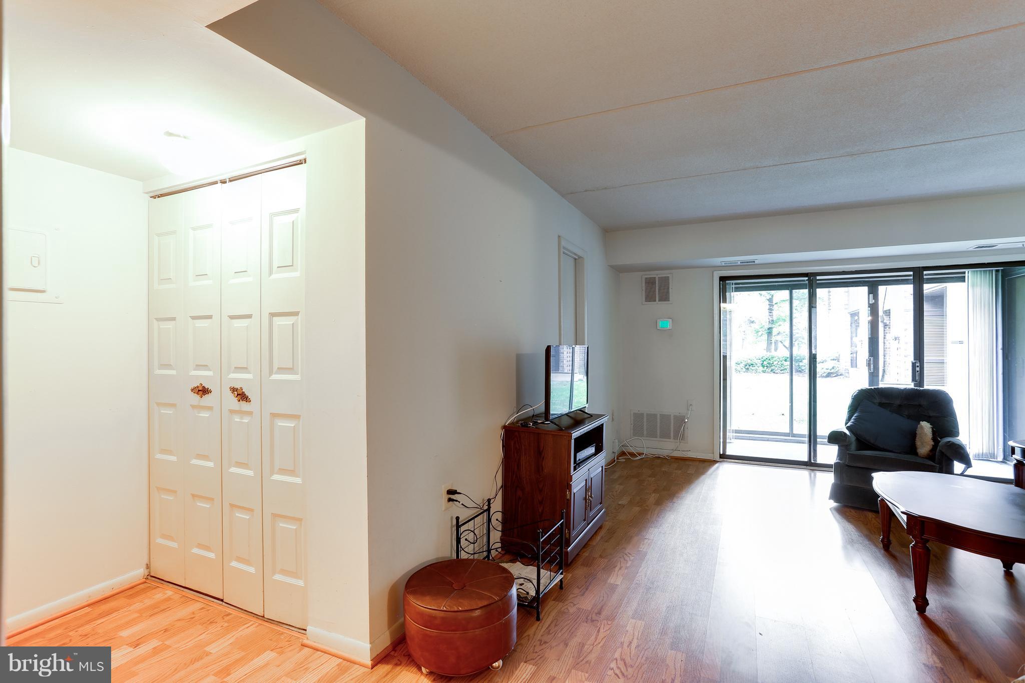 5237 West Running Brook Road, Unit 102 Columbia, MD 21044 - Photo 6 of 30 Interior (General)