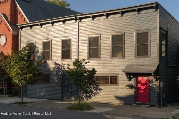 $1,200,000 | 430-432 State Street, Hudson, NY 12534