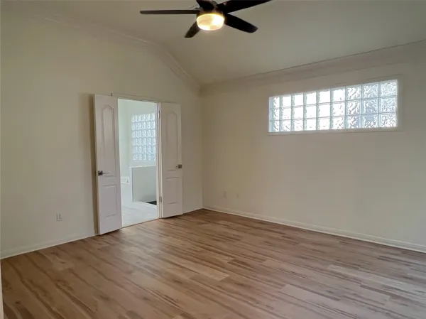 $2,400 | 10 Troon Drive, Lakeway, TX 78738