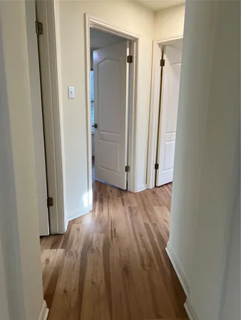 $2,400 | 10 Troon Drive, Lakeway, TX 78738