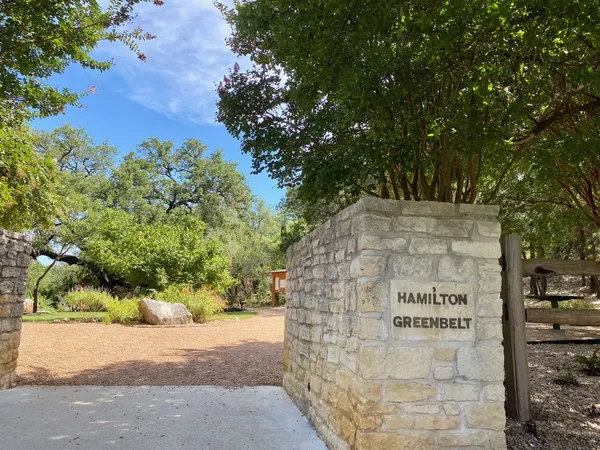 $2,400 | 10 Troon Drive, Lakeway, TX 78738