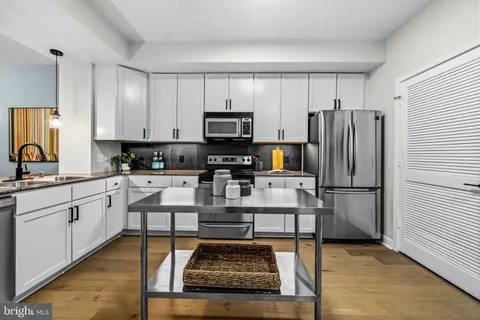 $545,000 | 400 Massachusetts Avenue Northwest, Unit 414, Washington, DC 20001