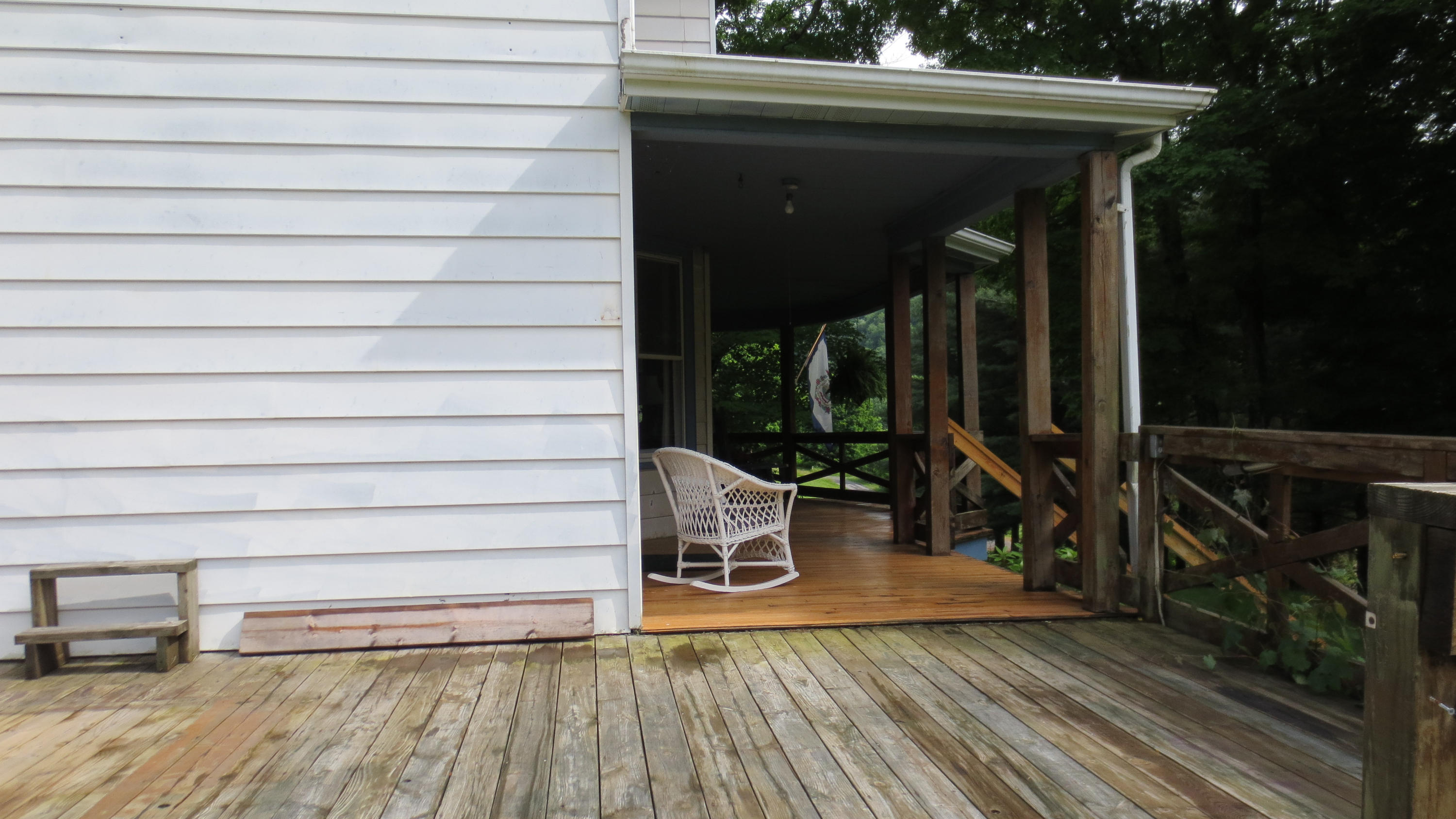 3352 Rockland Road Ronceverte, WV 24970 - Photo 7 of 41 Gallery Image 7