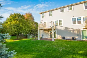 $2,900 | 212 North Commerce Street, Aurora, IL 60504