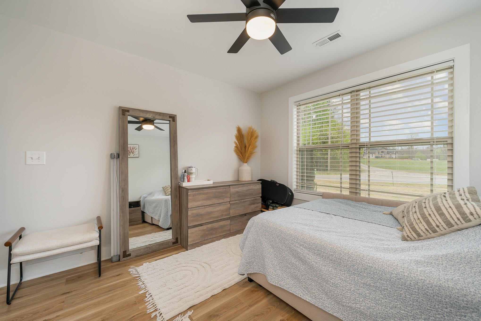 435 Dickson Road Campobello, SC 29322 - Photo 20 of 38