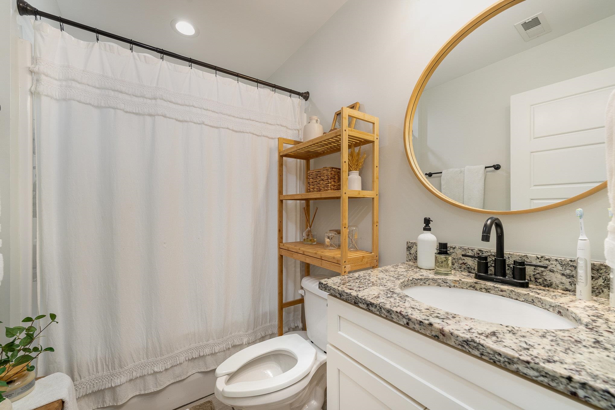 435 Dickson Road Campobello, SC 29322 - Photo 21 of 38