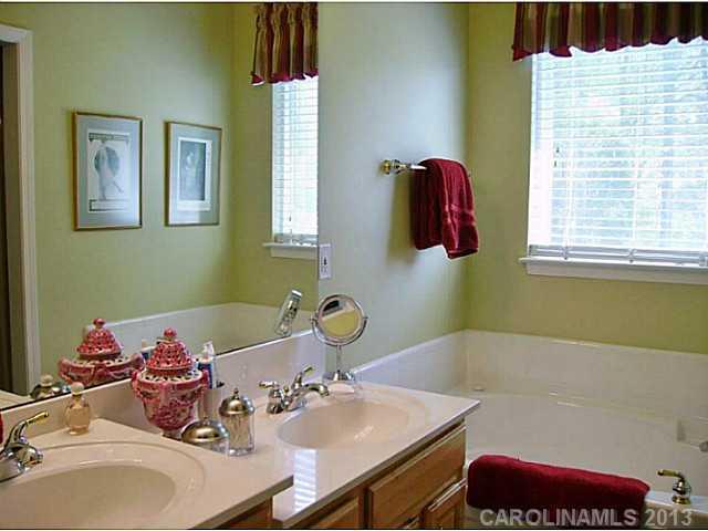 13232 Meadowmere Road Huntersville, NC 28078 - Photo 10 of 14 Gallery Image 10