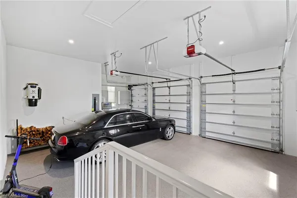 a view of a garage