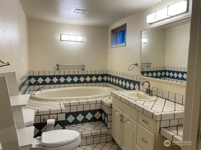 1182 Southeast Deep Lake Road Port Orchard, WA 98367 - Photo 19 of 38 Gallery Image 19