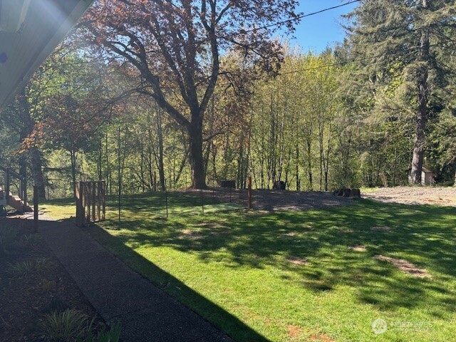 1182 Southeast Deep Lake Road Port Orchard, WA 98367 - Photo 31 of 38 Gallery Image 31