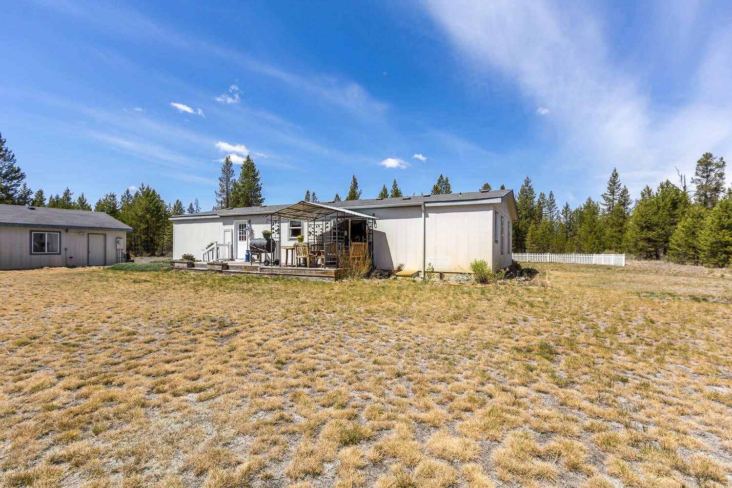 54300 Huntington Road Bend, OR 97707 - Photo 7 of 41 54300-Huntington-Rd-5-10-2021-8