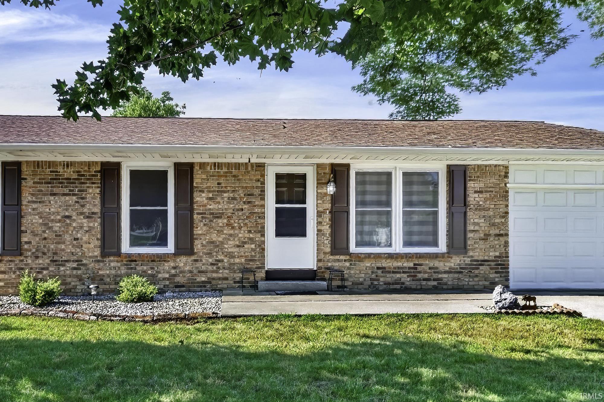 216 Northbrook Court Decatur, IN 46733 - Photo 2 of 40