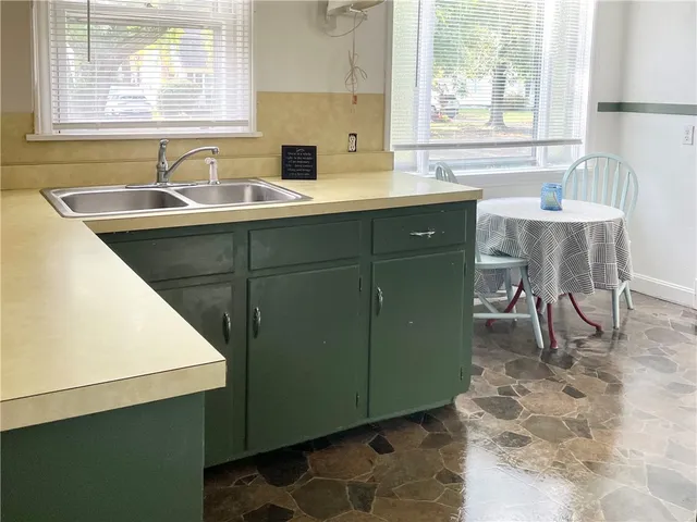 $1,250 | 560 Beecher Street, Elmira, NY 14904