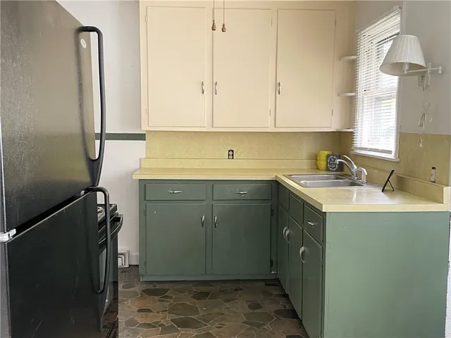 $1,250 | 560 Beecher Street, Elmira, NY 14904